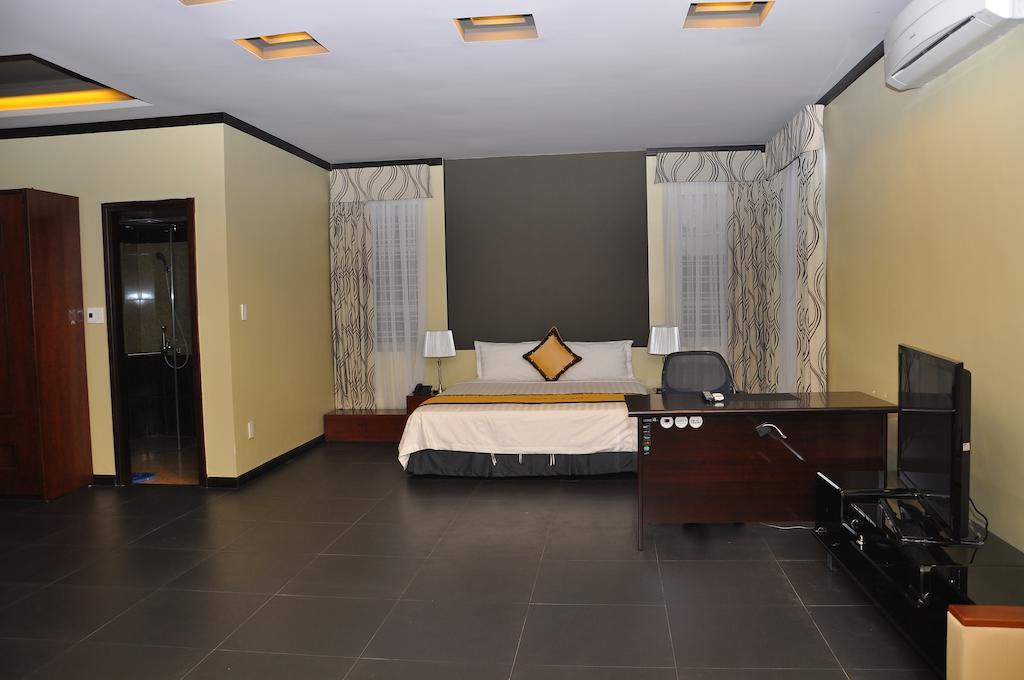 Monte Carlo Hotel Hajfong Zewnętrze zdjęcie